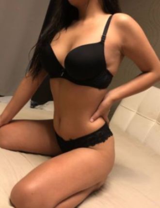 Малышка ая
